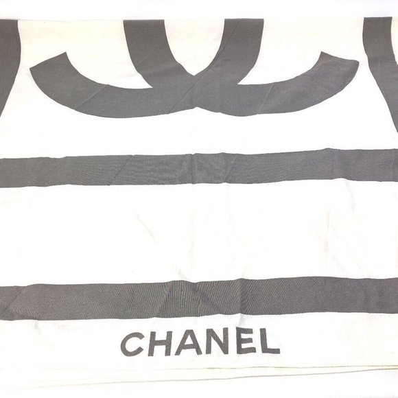 CHANEL Sports CC CC Mark beach mat rug towel interior cotton gray/White - Picture 1 of 10